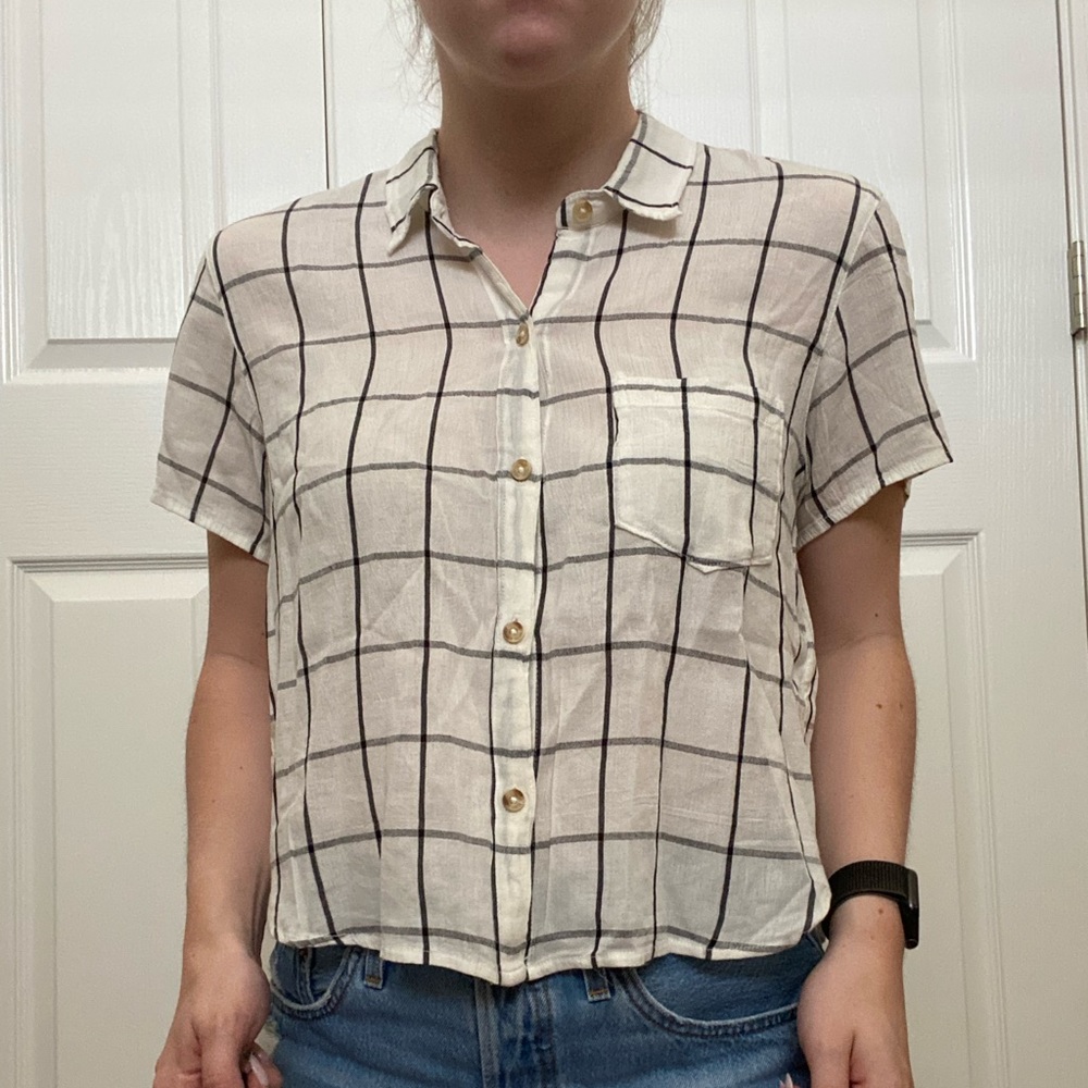 Hollister checkered button up collared shirt
